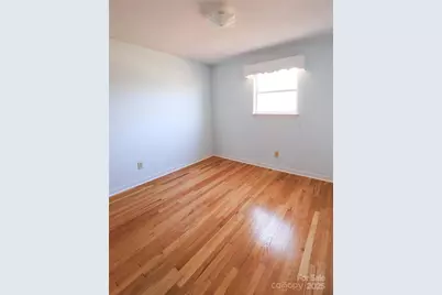 1521 19th Street SW, Hickory, NC 28602 - Photo 15