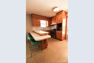 1521 19th Street SW, Hickory, NC 28602 - Photo 7