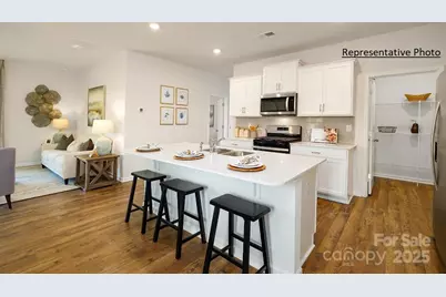 631 13th Avenue Drive NE, Hickory, NC 28601 - Photo 7