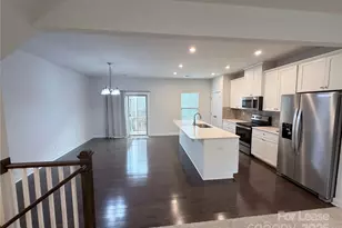 2053 Birchside Dr, Charlotte, NC 28205 - Photo 5