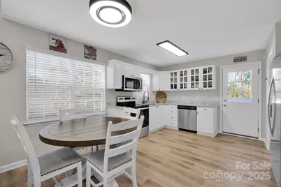 7713 Red Robin Trail, Denver, NC 28037 - Photo 7