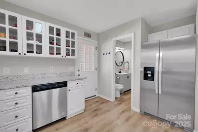 7713 Red Robin Trail, Denver, NC 28037 - Photo 9