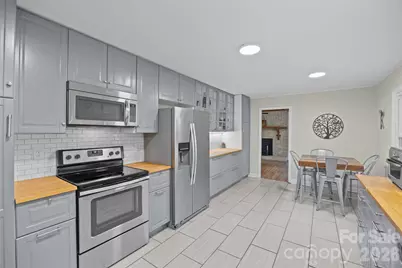 1040 Timber Lake Drive, Charlotte, NC 28227 - Photo 11