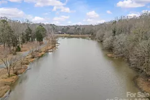 1040 Timber Lake Dr, Charlotte, NC 28227 - Photo 3