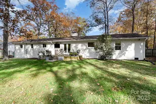 1018 Shady Bluff Dr, Charlotte, NC 28211 - Photo 33