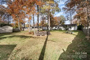 1018 Shady Bluff Dr, Charlotte, NC 28211 - Photo 35