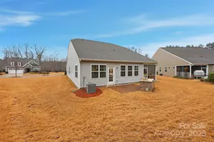 352 Picasso Trl, Mount Holly, NC 28120 - Photo 27