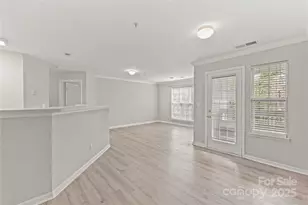 9709 Campus Walk Ln, Charlotte, NC 28262 - Photo 9