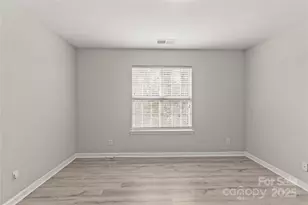 9709 Campus Walk Ln, Charlotte, NC 28262 - Photo 25