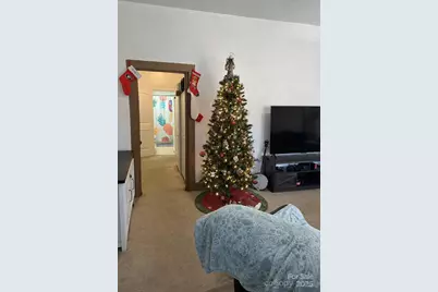 220 E Catawba Avenue, Mount Holly, NC 28120 - Photo 5