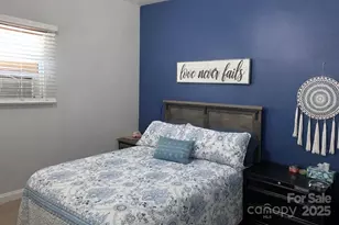 220 E Catawba Ave, Mount Holly, NC 28120 - Photo 11