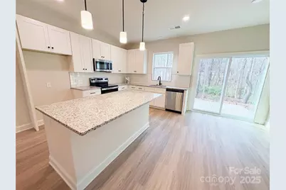 1426 Harris Street, Statesville, NC 28677 - Photo 7