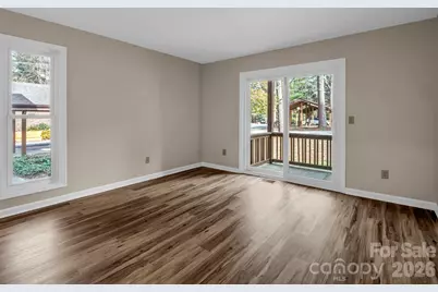 520 Courtwood Lane #4, Hendersonville, NC 28739 - Photo 9