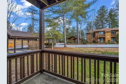 520 Courtwood Lane #4, Hendersonville, NC 28739 - Photo 15
