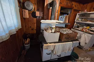 4992 Leger Rd, Valdese, NC 28690 - Photo 27