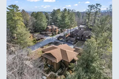 520 Courtwood Lane #8, Hendersonville, NC 28739 - Photo 15