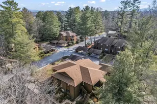 520 Courtwood Ln, Hendersonville, NC 28739 - Photo 15