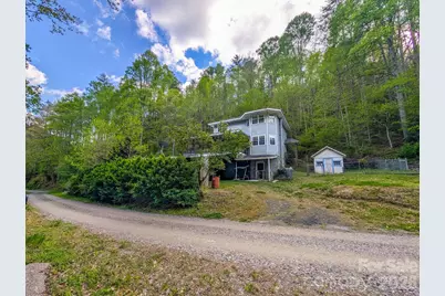 77 Griffith Branch Road, Green Mountain, NC 28740 - Photo 3
