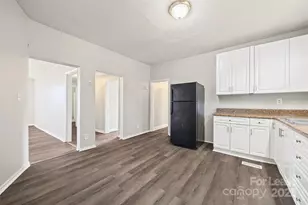 1127 W 5th Ave, Gastonia, NC 28052 - Photo 17