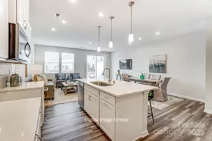 7509 Hodges Meadow Ln, Charlotte, NC 28213 - Photo 3