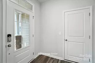 7024 Hodges Meadow Ln, Charlotte, NC 28213 - Photo 5