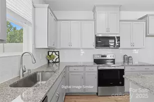 7024 Hodges Meadow Ln, Charlotte, NC 28213 - Photo 9