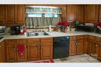 4781 Sugar Loaf Road, Morganton, NC 28655 - Photo 13