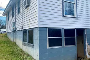 137 Bellvue St, Forest City, NC 28043 - Photo 19