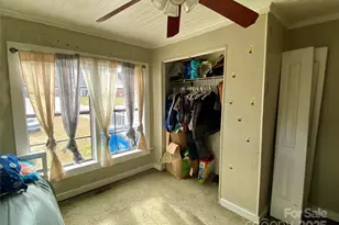 137 Bellvue St, Forest City, NC 28043 - Photo 23