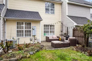 921 Pelican Bay Dr, Pineville, NC 28134 - Photo 17