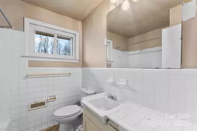 326 Neal Drive, Charlotte, NC 28213 - Photo 11