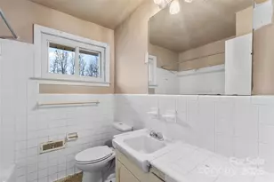 326 Neal Dr, Charlotte, NC 28213 - Photo 11