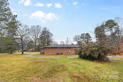 326 Neal Drive, Charlotte, NC 28213 - Photo 15