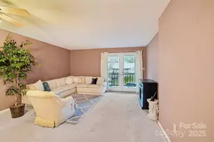 2 Creekside Ln, Asheville, NC 28803 - Photo 5