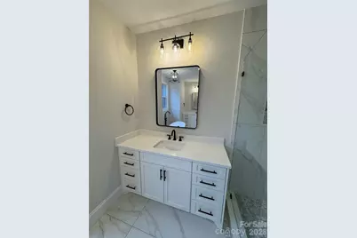 112 Wexford Pointe #5, Hickory, NC 28601 - Photo 31