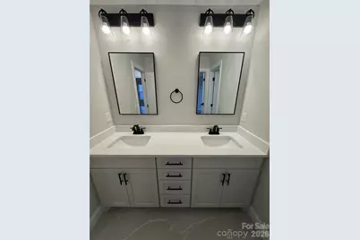 112 Wexford Pointe #5, Hickory, NC 28601 - Photo 35