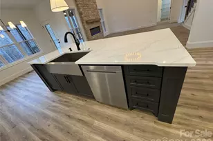 112 Wexford Pointe, Hickory, NC 28601 - Photo 15