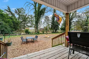 109 S Austin St, Maxton, NC 28364 - Photo 27