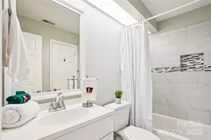 9208 Kings Canyon Dr, Charlotte, NC 28210 - Photo 25