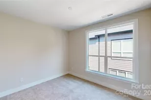 407 Devender Ln, Charlotte, NC 28217 - Photo 29