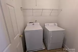 1741 Wilburn Park Dr, Charlotte, NC 28269 - Photo 13