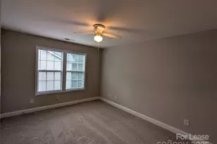 1741 Wilburn Park Dr, Charlotte, NC 28269 - Photo 9