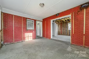 9926 Rockmeadow Dr, Charlotte, NC 28216 - Photo 13