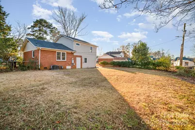 9926 Rockmeadow Drive, Charlotte, NC 28216 - Photo 15