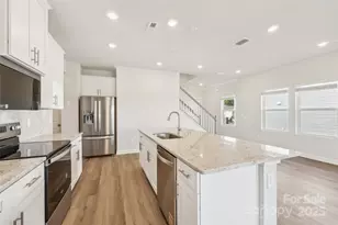 1305 30th St Ln NE, Conover, NC 28613 - Photo 9