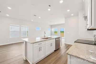 1305 30th Street Lane NE, Conover, NC 28613 - Photo 11