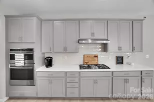 211 Tetcott St, Mooresville, NC 28115 - Photo 5