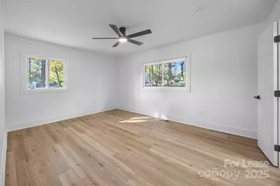 8625 Cedarbrook Drive, Charlotte, NC 28215 - Photo 31