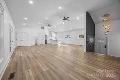 8625 Cedarbrook Drive, Charlotte, NC 28215 - Photo 9