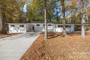 8625 Cedarbrook Dr, Charlotte, NC 28215 - Photo 1